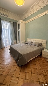 5-otaqlı mənzil, Nizami küç., 250 m²
