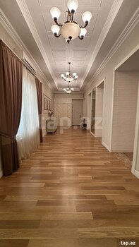 5-otaqlı mənzil, Nizami küç., 250 m²