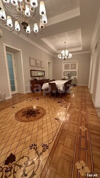 5-otaqlı mənzil, Nizami küç., 250 m²