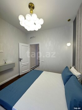 3-otaqlı yeni tikili, Ə. Əliyev küç., 102 m²