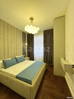 3-otaqlı yeni tikili, Ə. Əliyev küç., 102 m²