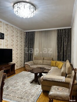 Həyət evi, Babək pr.