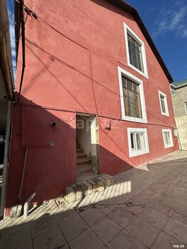 Həyət evi, Saray qəs.