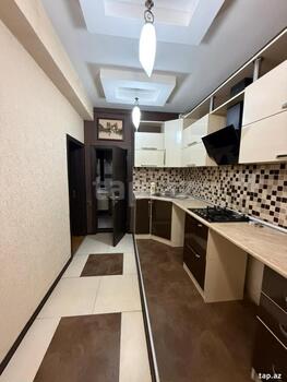 3-otaqlı yeni tikili, M. Xiyabani küç., 85 m²