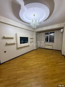 3-otaqlı yeni tikili, M. Xiyabani küç., 85 m²