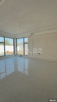 Bağ evi, Novxanı qəs.