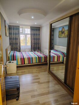 3-otaqlı mənzil, Gəncə ş., 70 m²