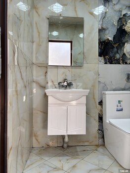 3-otaqlı mənzil, Həsrət Ağamaliyev küç., 164 m²