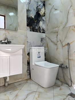 3-otaqlı mənzil, Həsrət Ağamaliyev küç., 164 m²