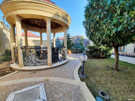 Villa, M.Şərifli küç.