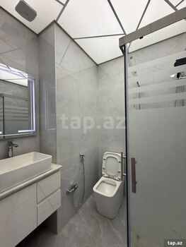 2-otaqlı yeni tikili, R. Rüstəmov küç., 61 m²