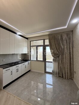 2-otaqlı yeni tikili, R. Rüstəmov küç., 61 m²
