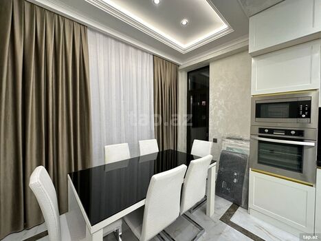 4-otaqlı yeni tikili, Ağa Neymətulla küç., 144 m²