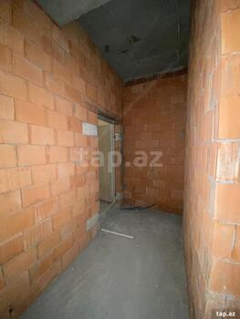 2-otaqlı yeni tikili, Moskva pr., 77 m²