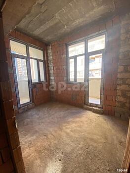 2-otaqlı yeni tikili, Moskva pr., 77 m²