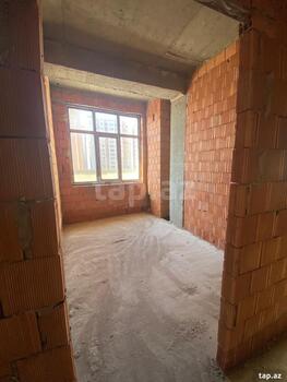 2-otaqlı yeni tikili, Moskva pr., 77 m²
