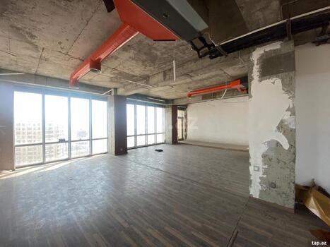4-otaqlı yeni tikili, İsmayıl bəy Qutqaşınlı küç., 180 m²