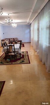 Həyət evi, Şəki ş.