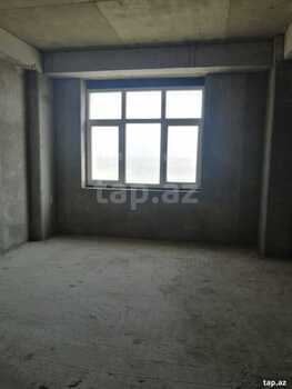 4-otaqlı yeni tikili, 7-ci mkr., 149 m²