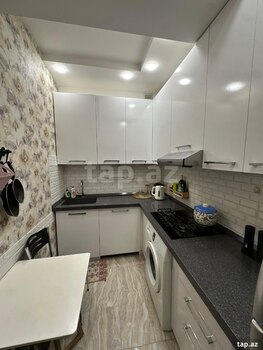 3-otaqlı yeni tikili, İnşaatçılar m., 75 m²