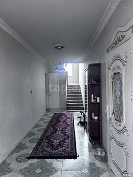 Bağ evi, Novxanı qəs.