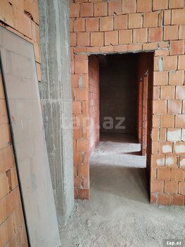 2-otaqlı yeni tikili, Moskva pr., 78 m²