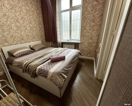 2-otaqlı mənzil kirayə verilir, Sahil m., 60 m²