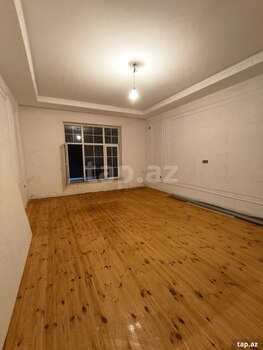 Bağ evi, Yeni Saray qəs.