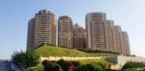 4-otaqlı yeni tikili, Moskva pr., 140 m²