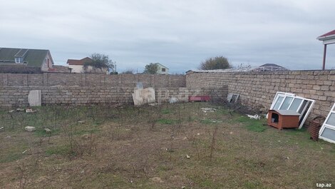 8 sot torpaq sahəsi, Pirallahı qəs.