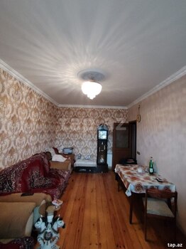 3-otaqlı mənzil, Nizami pr., 75 m²