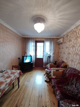 3-otaqlı mənzil, Nizami pr., 75 m²