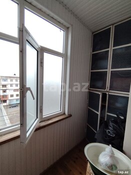 3-otaqlı mənzil, Nizami pr., 75 m²