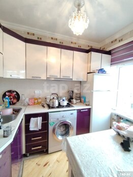3-otaqlı mənzil, Nizami pr., 75 m²