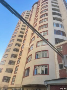 4-otaqlı yeni tikili, İnqlab küç., 191 m²