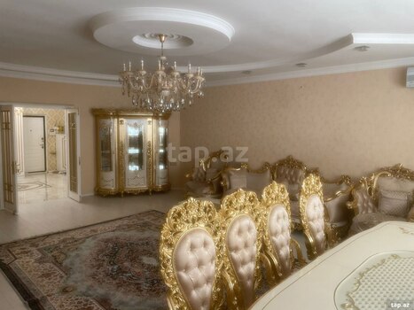 4-otaqlı yeni tikili, İnqlab küç., 191 m²