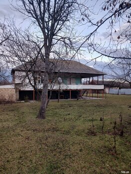 Həyət evi, Oğuz r.