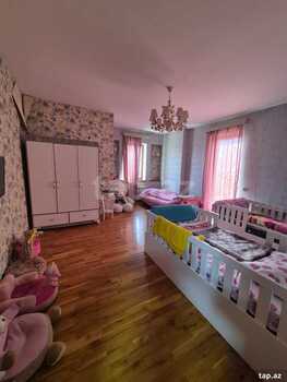 Həyət evi, Novxanı qəs.