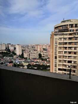 4-otaqlı yeni tikili, Moskva pr. 3168, 186 m²