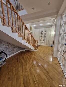 5-otaqlı yeni tikili, Sumqayıt ş., 250 m²