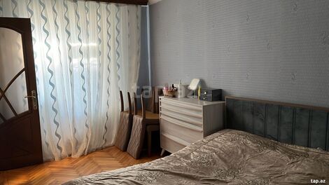 3-otaqlı mənzil, İnşaatçılar m., 70 m²