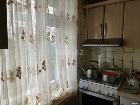 3-otaqlı mənzil, İnşaatçılar m., 70 m²