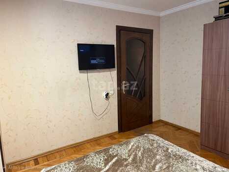 3-otaqlı mənzil, İnşaatçılar m., 70 m²
