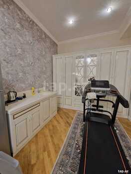 5-otaqlı yeni tikili, Sumqayıt ş., 240 m²