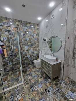 5-otaqlı yeni tikili, Sumqayıt ş., 240 m²