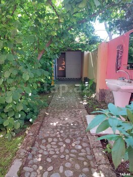 Villa, Nabran r. 