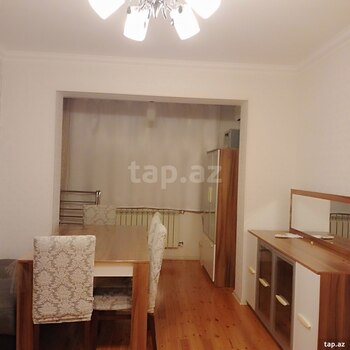 2-otaqlı mənzil kirayə verilir, S.Rüstəm küç., 60 m²