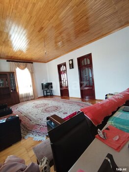 Həyət evi, Binə qəs.