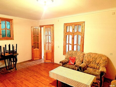 Həyət evi, Bakıxanov qəs.
