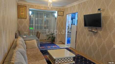 2-otaqlı mənzil, Hüseyn Seyidzadə küç., 80 m²